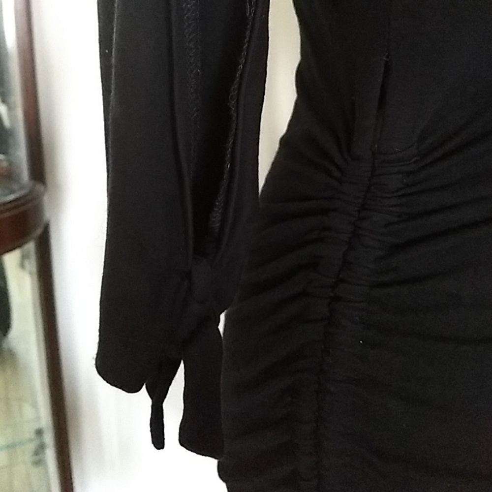 Cache Dress - Picture 6 of 8